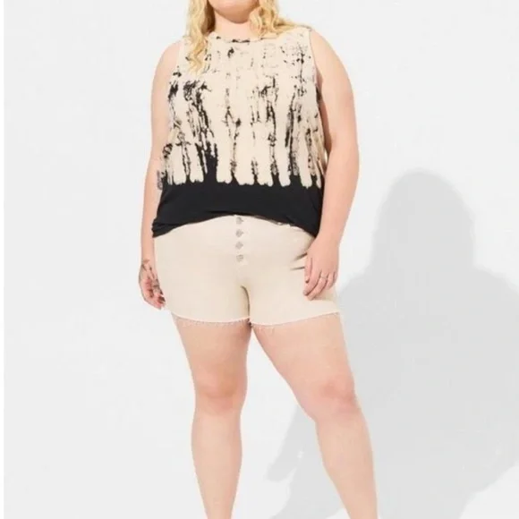 Torrid Cream and Black Sleeveless Tank Top - Picture 3 of 5